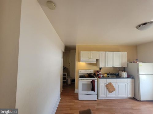 3535 8th St, Philadelphia PA 19140-4418 exterior