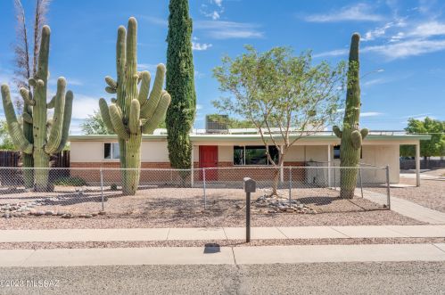 1501 Cloverland Ave, Tucson, AZ 85712-4116