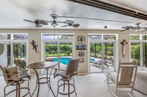 2232 Buckingham Ln, Naples FL exterior