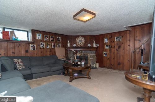 6123 Loretto Ave, Philadelphia PA 19149-3211 exterior