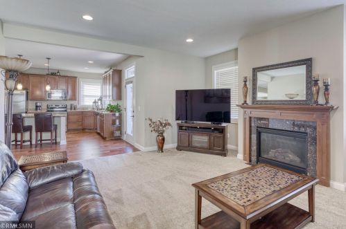 11724 Ivywood Trl, Saint Paul MN 55129-7758 exterior