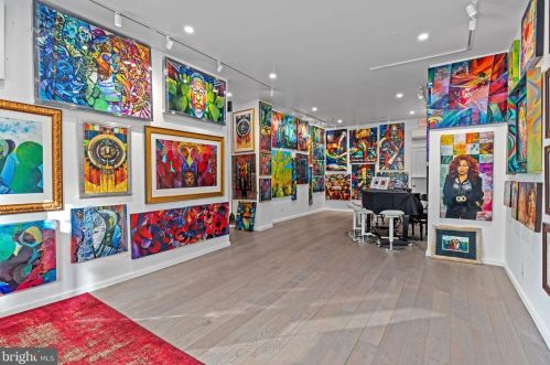 703 6 St, Philadelphia PA 19140-2539 exterior