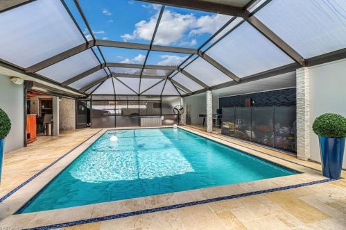 4442 18 Ave, Naples FL 34117-0091 exterior