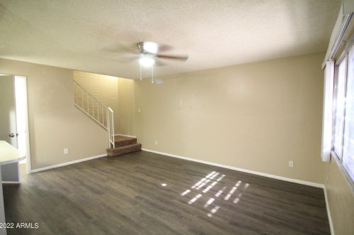 5032 41st Ave, Phoenix, AZ 85019-2820