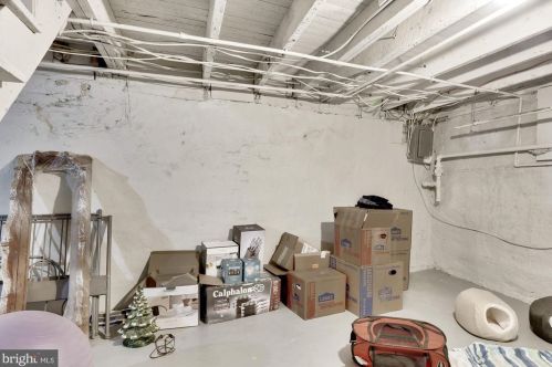 1818 Minnesota Ave, Washington DC 20020-5420 exterior