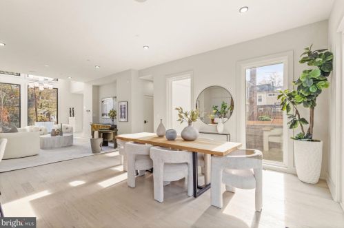 5416 Nevada Ave, Washington DC  20015-1728 exterior