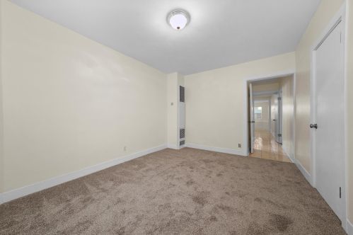 2943 Fairfield Ave, Chicago IL 60625-2719 exterior