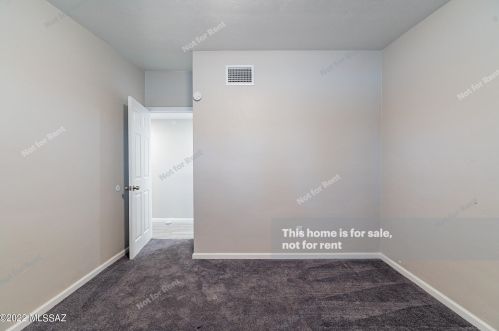 6161 15th St, Tucson AZ 85701-2417 exterior