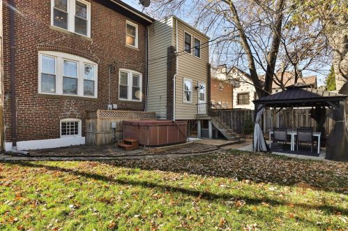 7037 Cornell Ave, Saint Louis MO 63130-2304 exterior