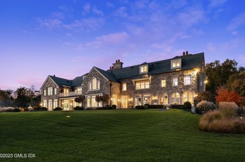 545 Indian Fld Rd, Greenwich CT 06830-7219 exterior