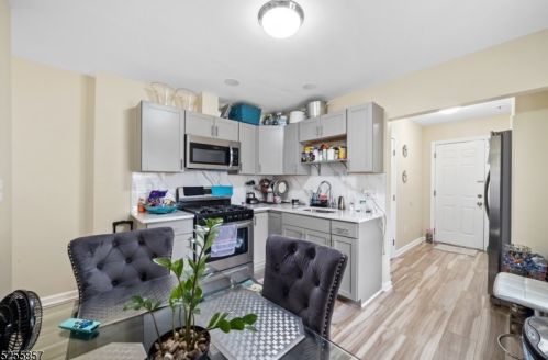 1289 Avy St, Industrial Hillside NJ 07205-2213 exterior