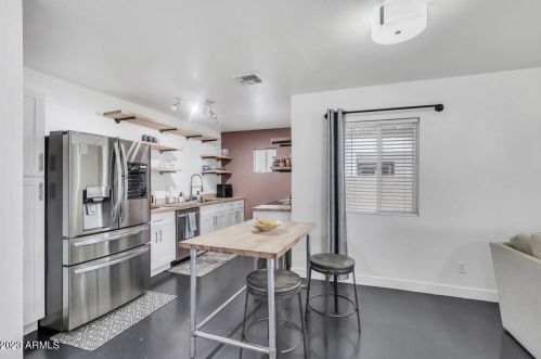 1901 22nd St, Phoenix AZ  85006-2446 exterior