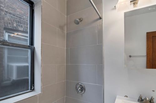 7609 Perry Ave, Chicago IL 60628-6827 exterior