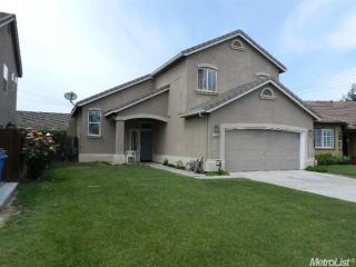 1743 Henry Way, Turlock, CA 95380-3794