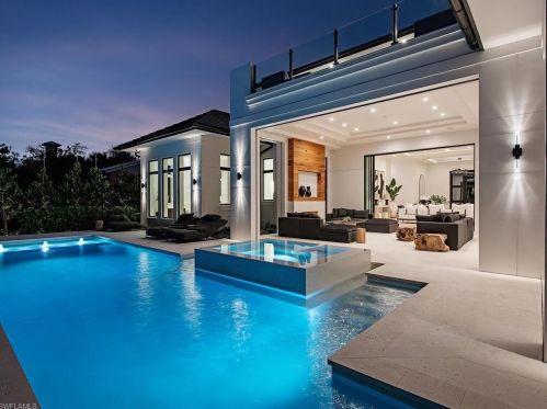 722 16 Ave, Naples FL 34117-2239 exterior