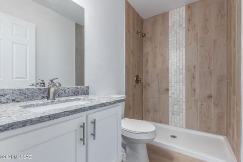 733 Louisiana St, Tucson AZ  85706-1239 exterior