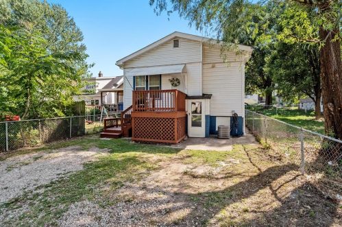 4005 Schiller Pl, Saint Louis MO 63116-3347 exterior