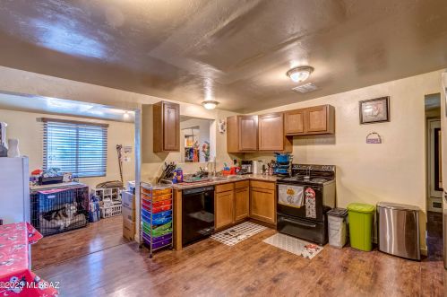 4012 Evergreen Ave, Tucson, AZ 85730-3900