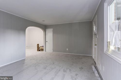 872 Bellevue St, Washington DC 20032-6002 exterior