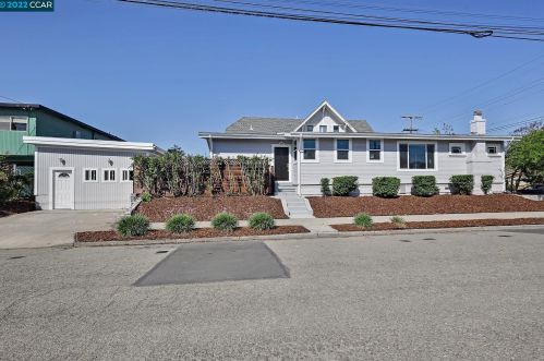 1214 Oregon St, Berkeley, CA 94702-2222