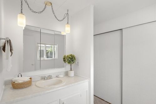 55 Cedar Cir, Folsom CA 95630-1755 exterior