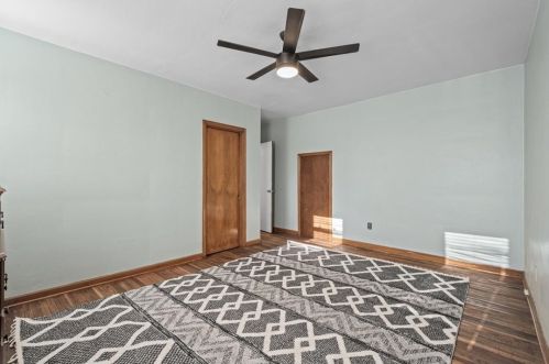 300 Shaler St, Pittsburgh PA  15211-1046 exterior