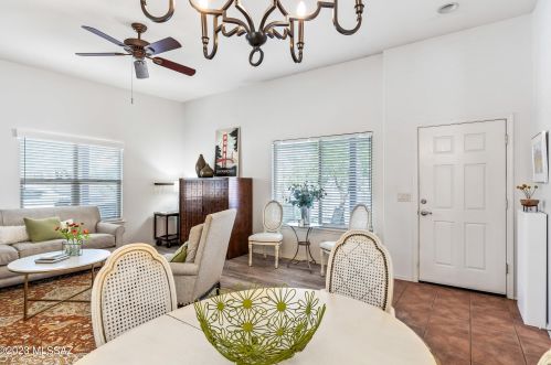 5245 Civano Blvd, Tucson AZ  85747-5744 exterior