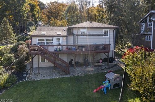 172 Shore Trl, Sparta NJ  07871-2107 exterior