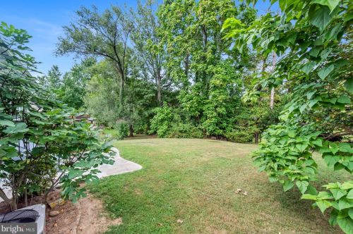 11008 Wheeler Dr, Silver Spring MD 20901-4426 exterior