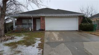 2476 Brookside St, Springdale AR  72764-7116 exterior