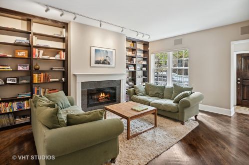 1736 Pierce Ave, Chicago IL 60651-2690 exterior