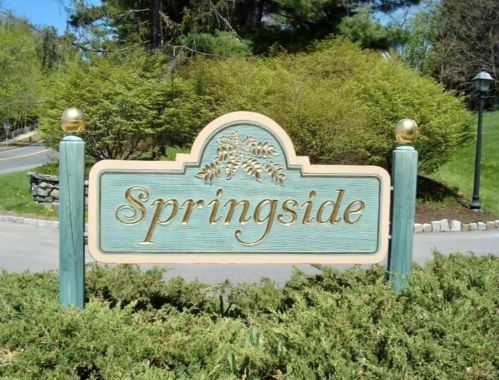 204 Dogwood Ct, Poughkeepsie NY exterior