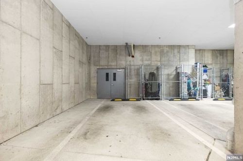 1203 Gatherings Dr, Paterson NJ 07508-1379 exterior