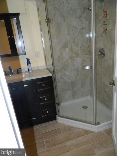 34 Dean Ave, Trenton NJ 08618-5201 exterior