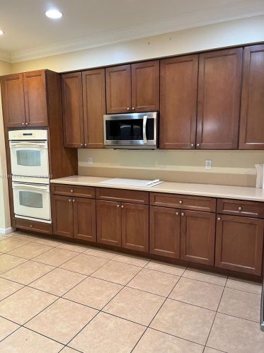 1872 Jamesport Dr, Fort Pierce, FL 34953-4353