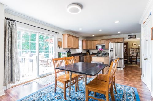 42 21st St, Huntington Station NY  11746-3259 exterior