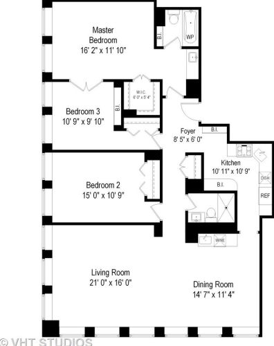 260 Chestnut St, Chicago IL 60610-3112 exterior