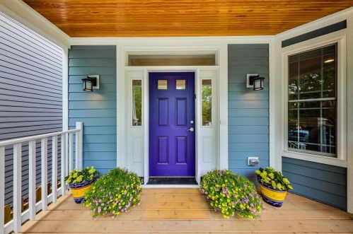 3632 Avondale Ave, Chicago, IL 60618-4020