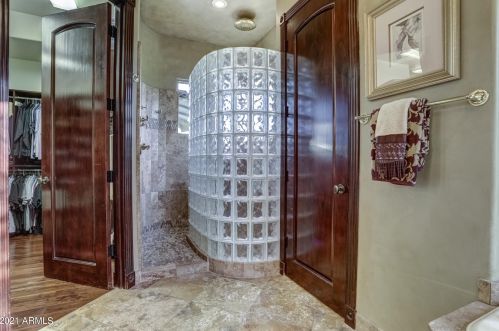 13841 Cyn Dr, Phoenix AZ 85016-2403 exterior