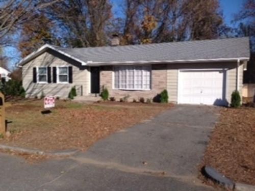 59 Terrace Ln, Springfield, MA 01118-1334