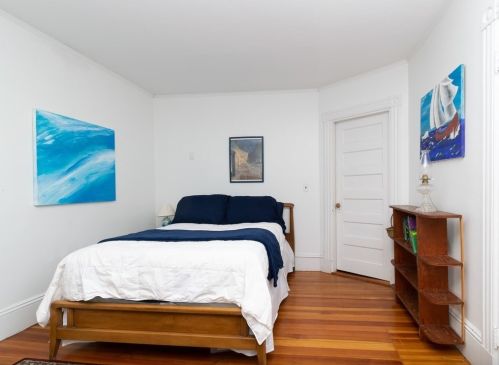 214 Langley Rd, Newton MA 02459-2357 exterior