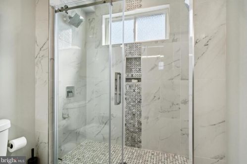 2649 Collins St, Philadelphia PA  19125-1408 exterior