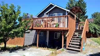 3052 Chicago St, Seattle, WA 98108-3919