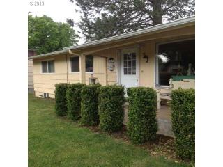 5057 Logus Rd, Portland OR  97222-5147 exterior