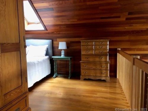 49 Sawmill Rd, Killingly CT 06241-1529 exterior