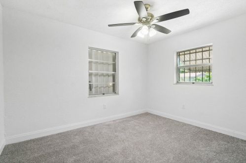 524 14 St, Fort Pierce FL 34950-2846 exterior