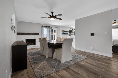 1941 Carleton Dr, Turlock CA 95382-2112 exterior