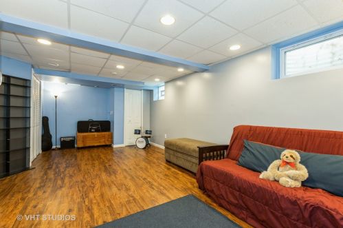 805 Pne Needle Ln, Joliet IL 60432-0719 exterior