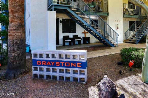 3635 37th St, Phoenix AZ  85018-5872 exterior