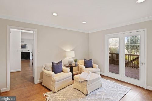 1539 Blue Meadow Rd, Rockville MD 20854-2622 exterior